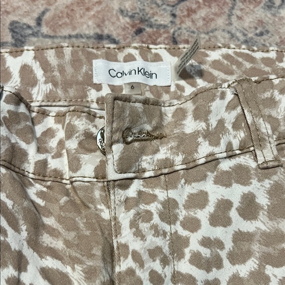 EUC Size 6 Calvin Klein Animal Print Pants - Picture 1 of 10